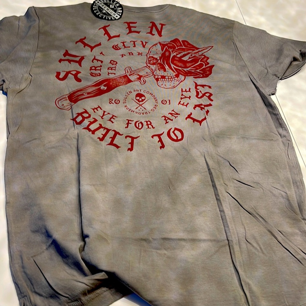 Mens XXL Premium Sullen t shirt.